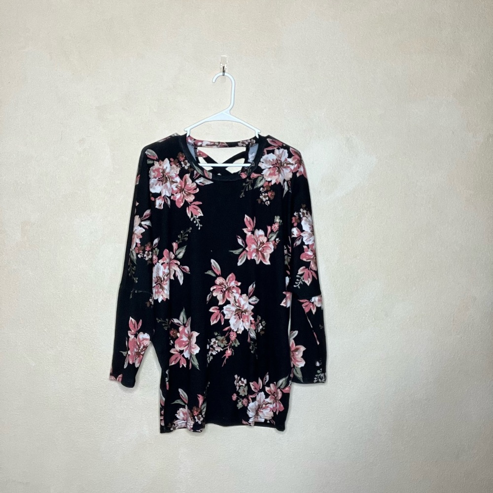 Floral Black and Pink Long Sleeve Sweater
